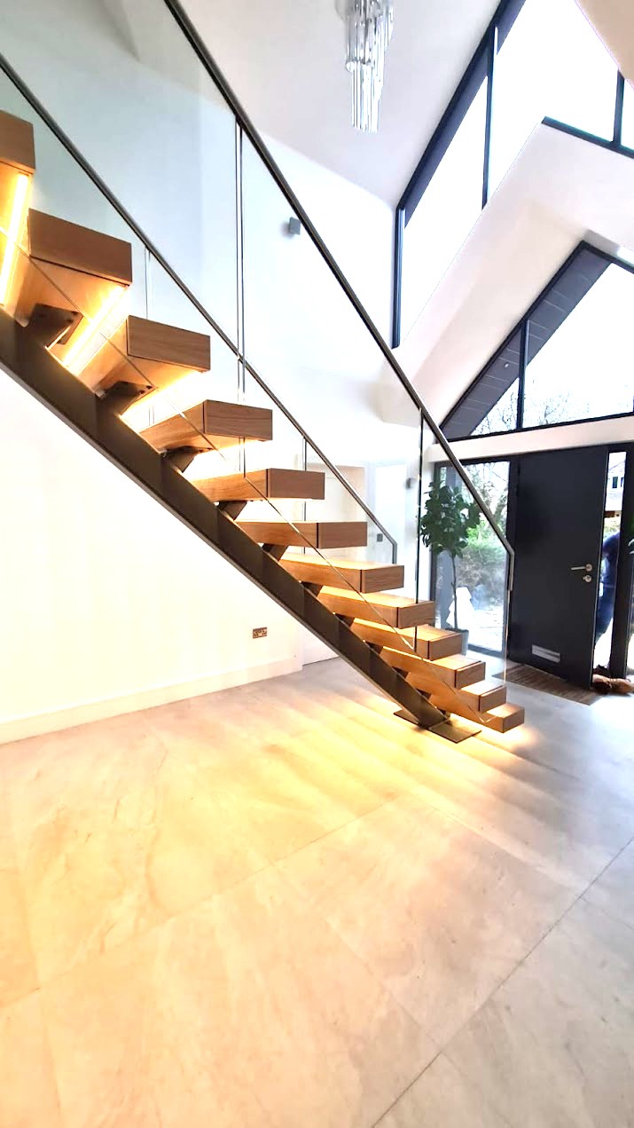 Southampton - Mono Stringer Staircase (1)