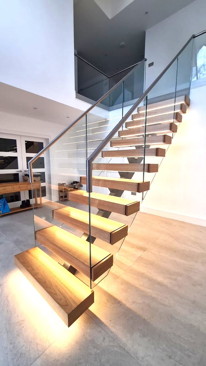 Southampton - Mono Stringer Staircase (2)