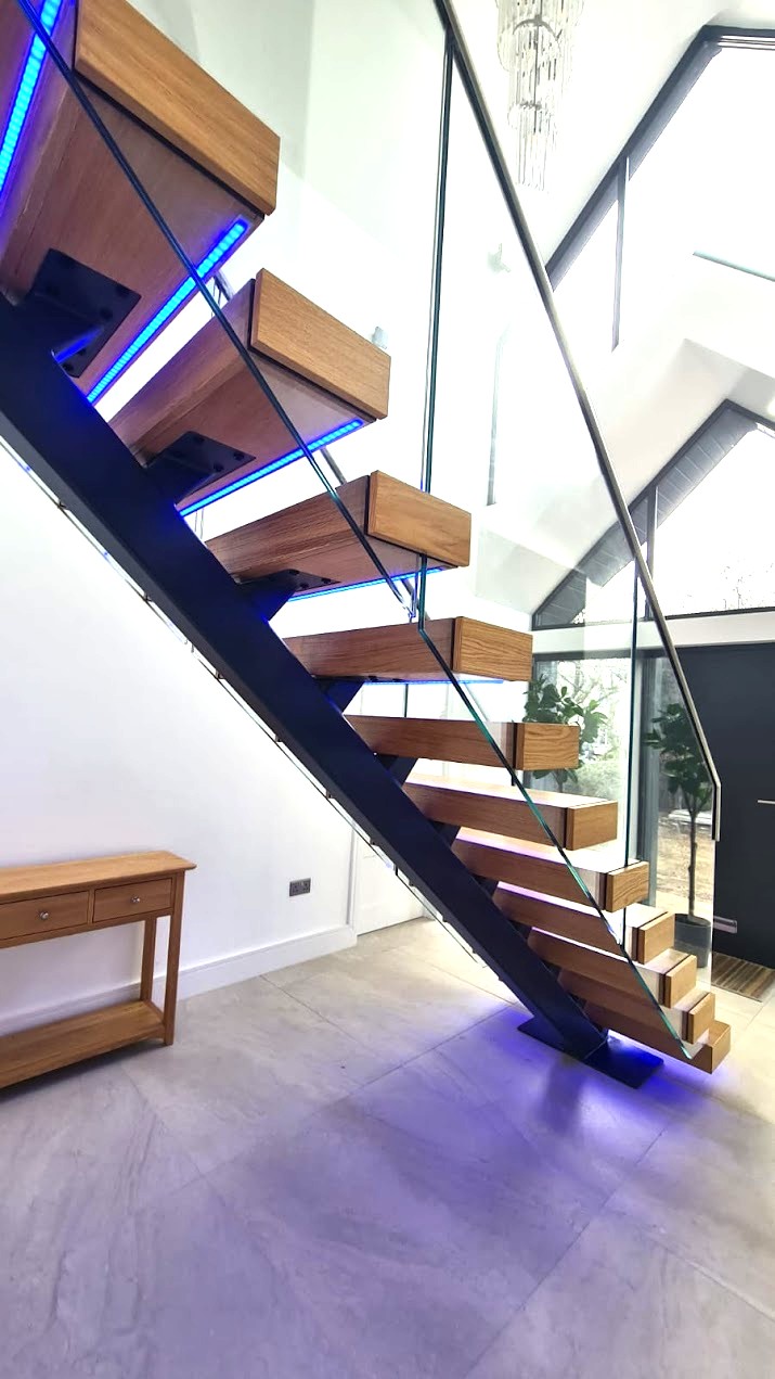 Southampton - Mono Stringer Staircase (5)