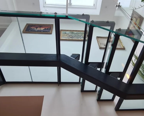 Telscombe-glass-staircase (3)